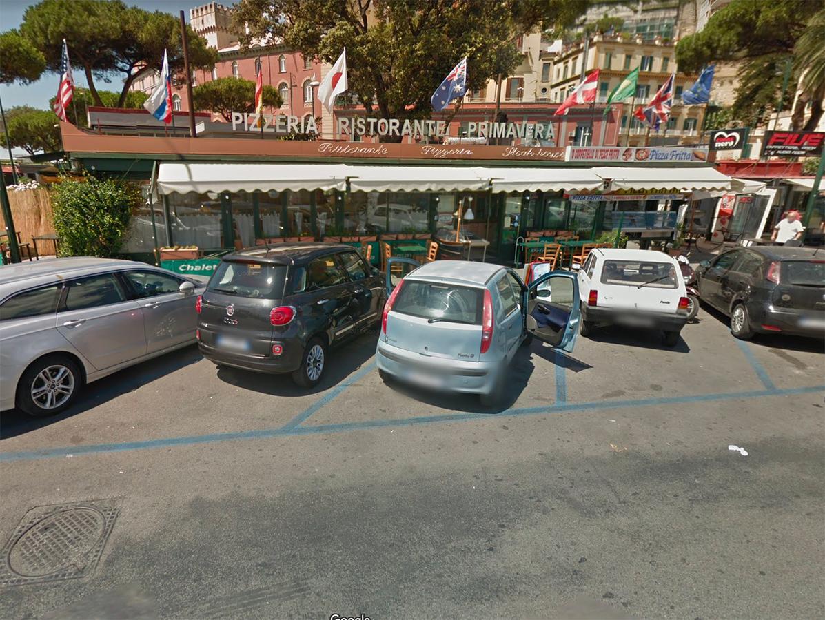 Napoli Lungomare Caracciolo Mon Amour Exterior foto